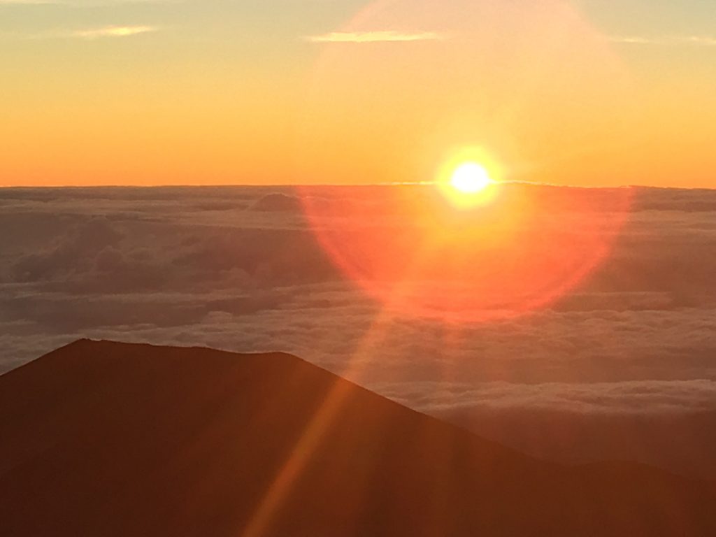 Ke alanui polohiwa a Kanaloa:冬至